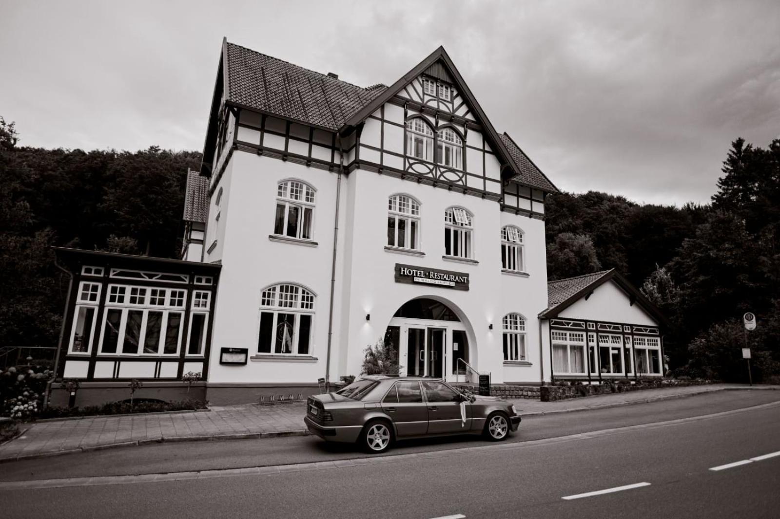 Wellnesshotel Waldquartier Gmbh Ig バート・エッセン エクステリア 写真